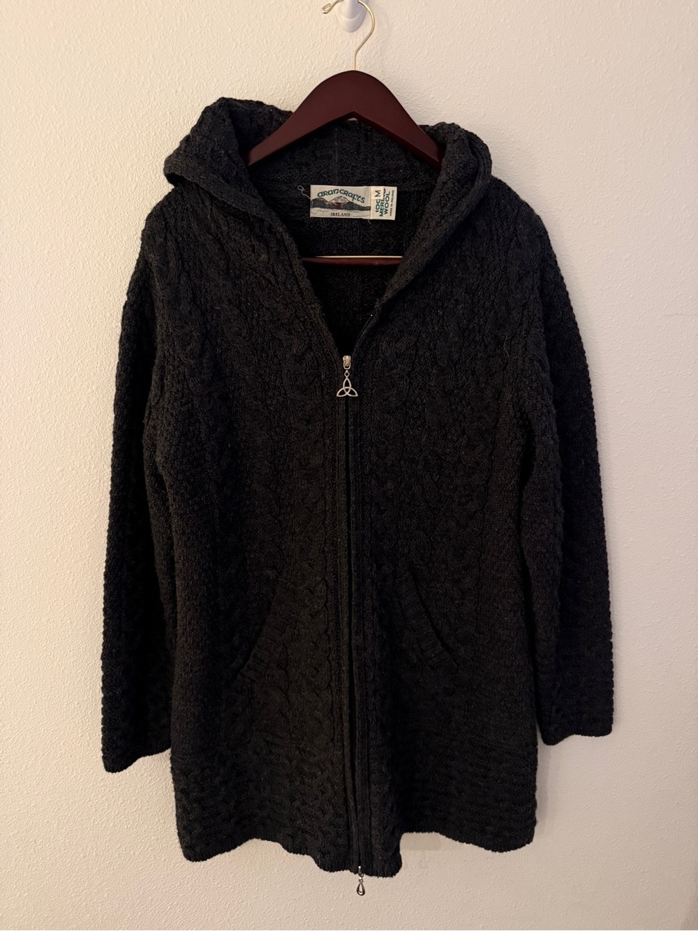 Aran Crafts Ireland 100% Merino Wool Hooded Cable Knit Cardigan Medium Irish